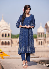 Vaayu Flared Kurta in Classic Bhandhej Print – Navy